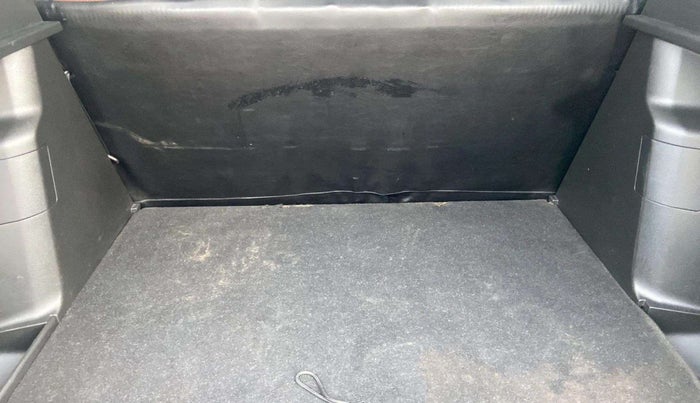 2020 Maruti Vitara Brezza VXI AT SHVS, Petrol, Automatic, 60,848 km, Boot Inside