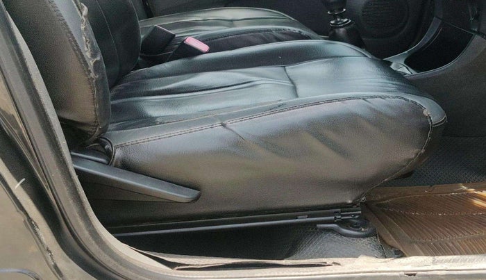 2012 Toyota Etios VD, Diesel, Manual, 1,70,000 km, Driver Side Adjustment Panel