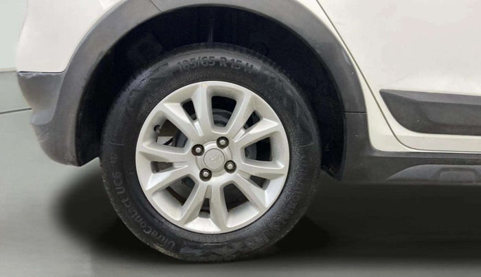 2015 Hyundai i20 Active 1.2 BASE, CNG, Manual, 88,403 km, Right Rear Wheel