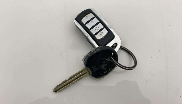 2018 Hyundai Elite i20 MAGNA EXECUTIVE 1.2, Petrol, Manual, 77,410 km, Key Close Up