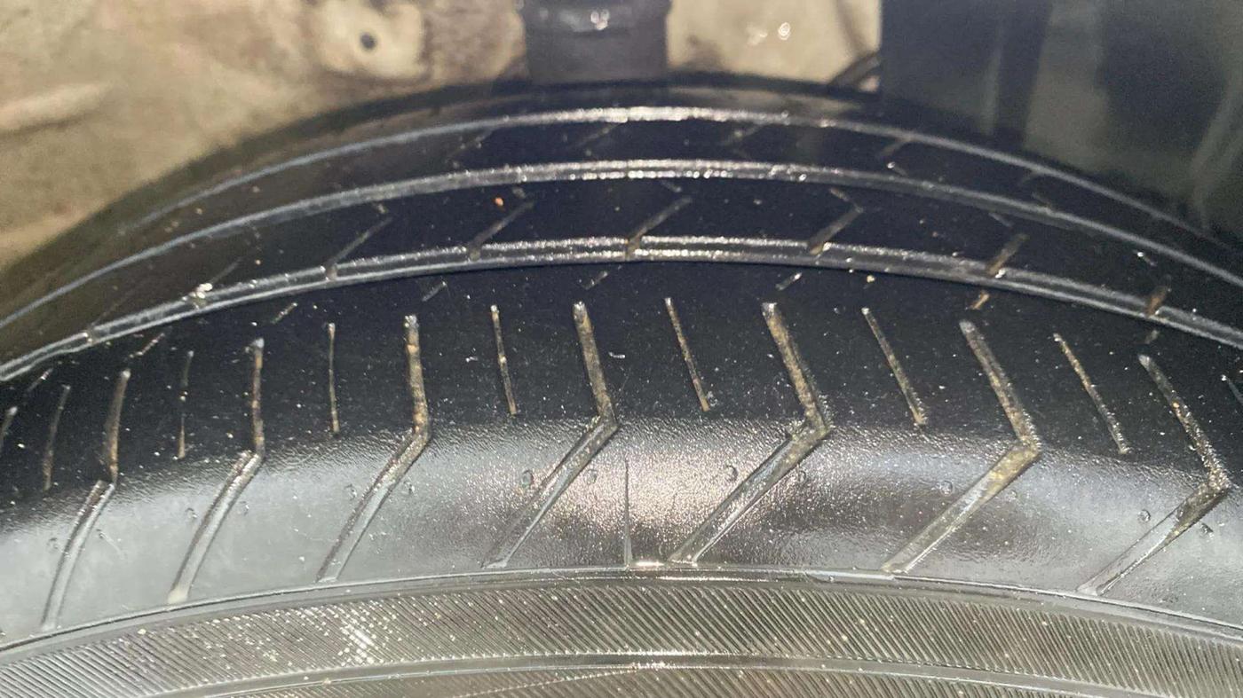 2024 Maruti Celerio ZXI PLUS AGS, Petrol, Automatic, 15,984 km, Right Front Tyre Tread