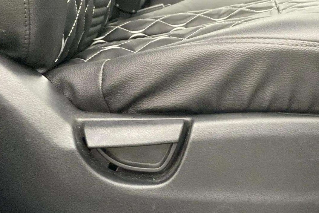 Driver-side-adjustment-panel-40