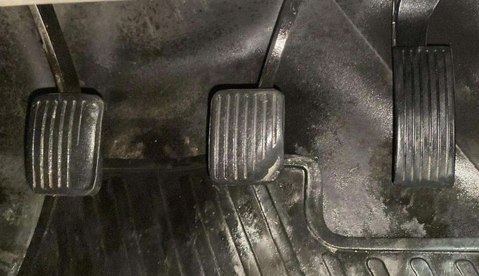2019 Hyundai NEW SANTRO SPORTZ CNG, CNG, Manual, 1,39,034 km, Pedals