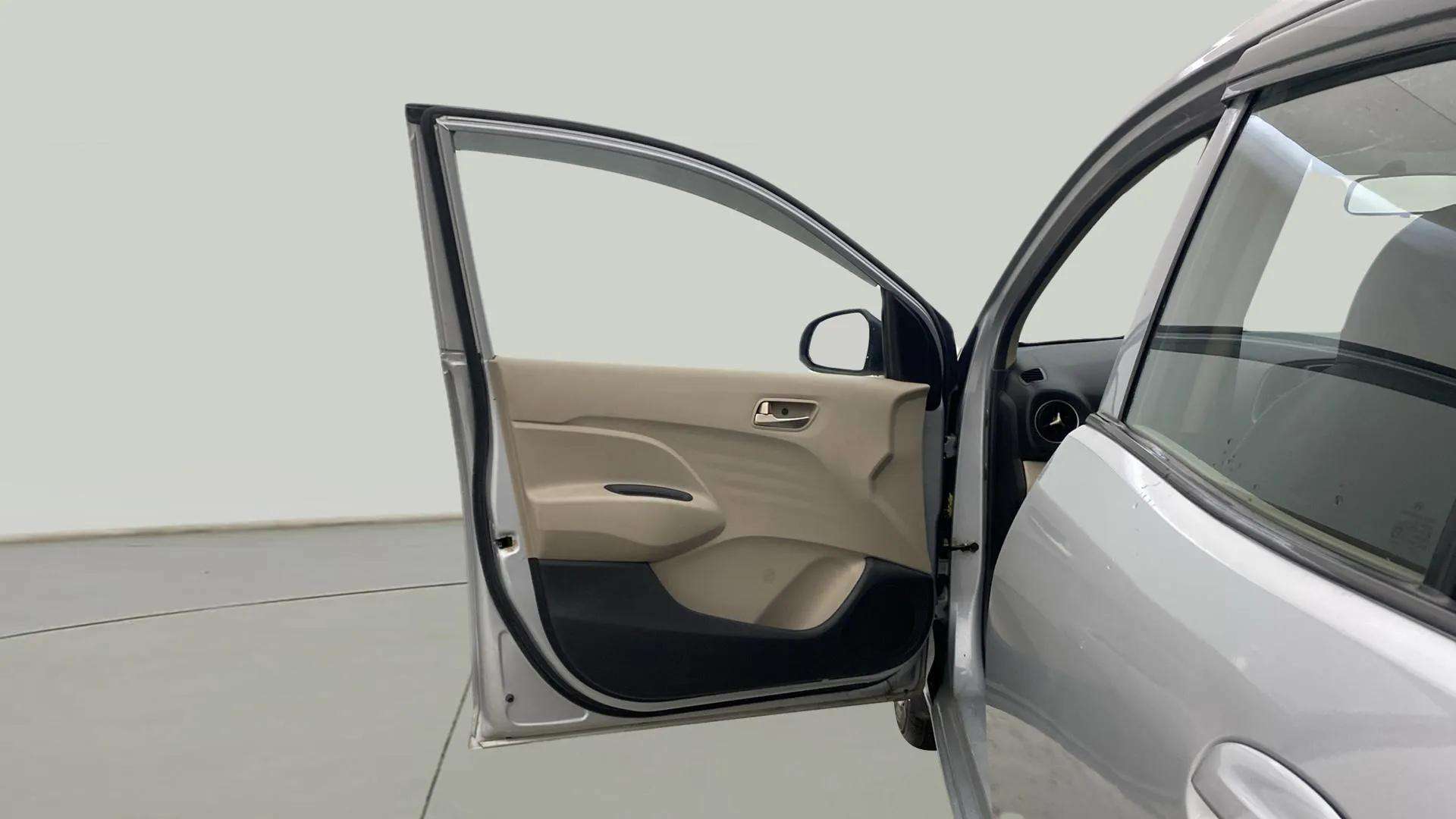LHS-Front-Door-Open