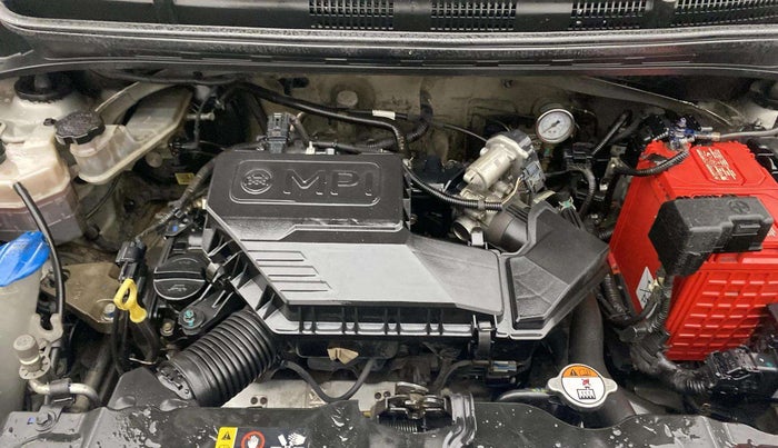 2019 Hyundai NEW SANTRO SPORTZ CNG, CNG, Manual, 1,39,034 km, Engine View