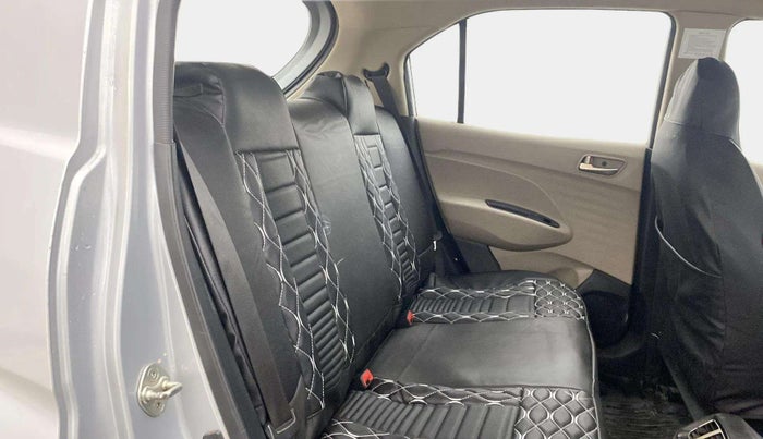 2019 Hyundai NEW SANTRO SPORTZ CNG, CNG, Manual, 1,39,034 km, Right Side Rear Door Cabin
