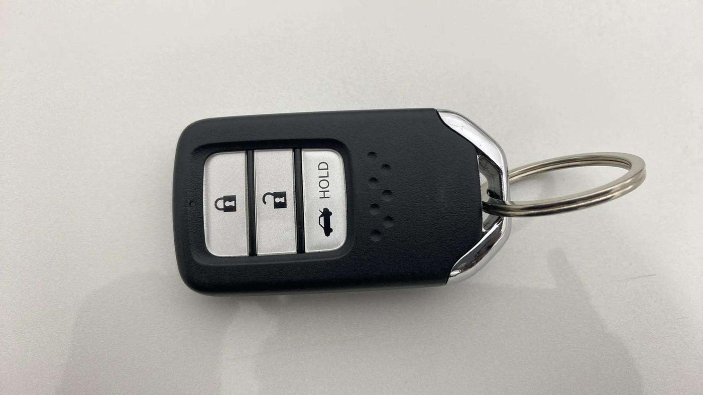 2020 Honda Amaze 1.2L I-VTEC V CVT, Petrol, Automatic, 29,629 km, Key Close Up