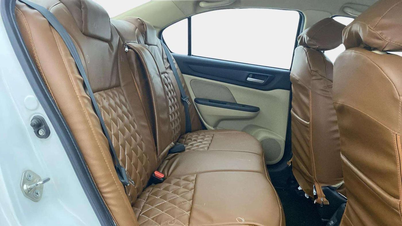 2020 Honda Amaze 1.2L I-VTEC V CVT, Petrol, Automatic, 29,629 km, Right Side Rear Door Cabin