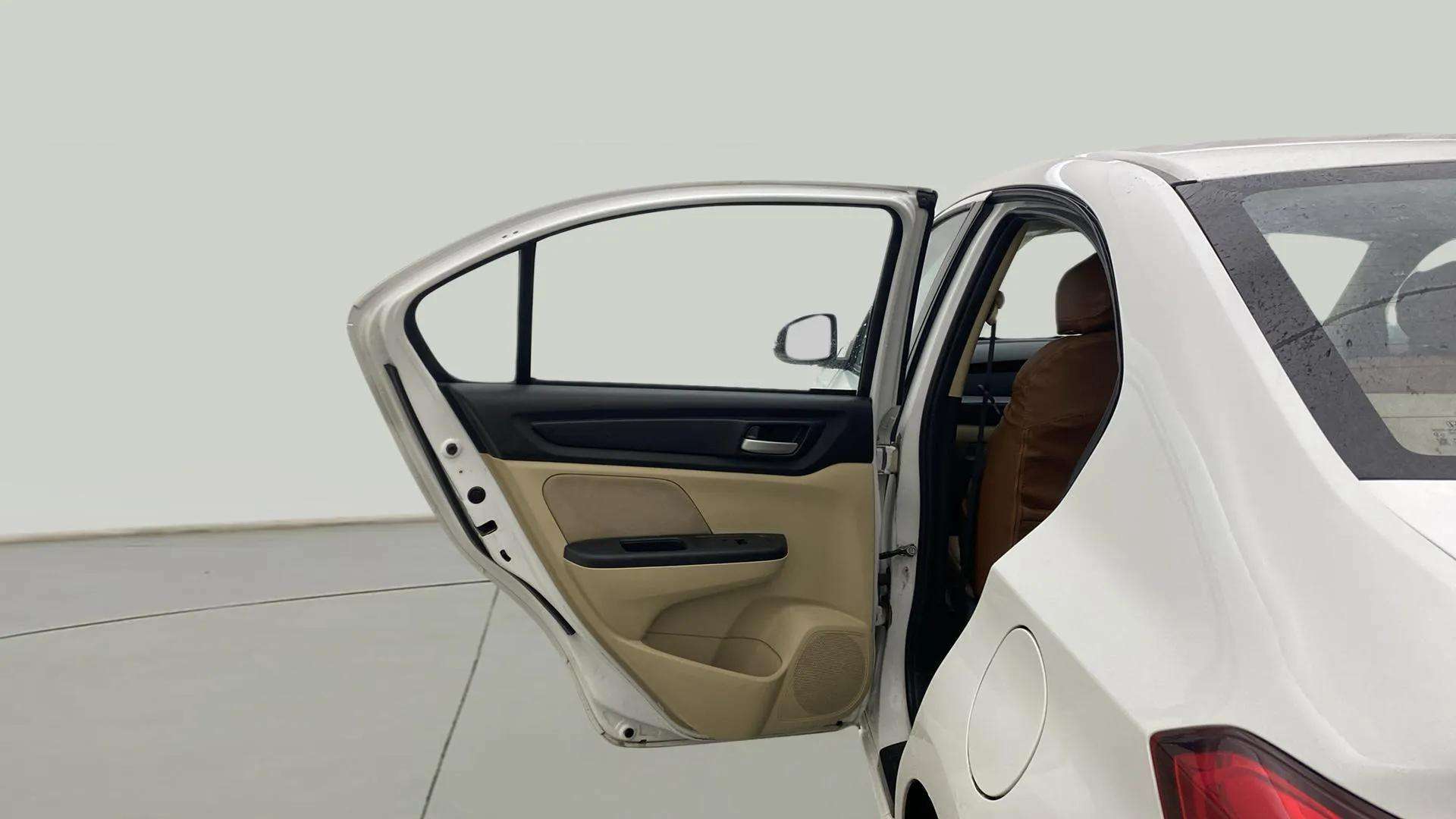 LHS-Rear-Door-Open