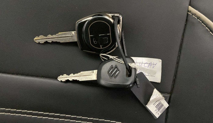 2015 Maruti Celerio ZXI AMT, CNG, Automatic, 89,931 km, Key Close Up
