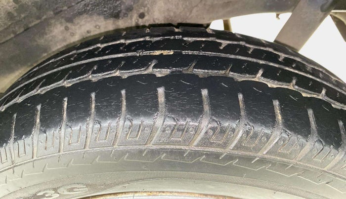 2018 Maruti Wagon R 1.0 LXI CNG, CNG, Manual, 32,881 km, Left Rear Tyre Tread