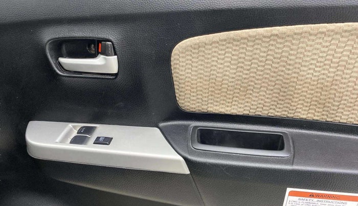 2018 Maruti Wagon R 1.0 LXI CNG, CNG, Manual, 32,881 km, Driver Side Door Panels Control