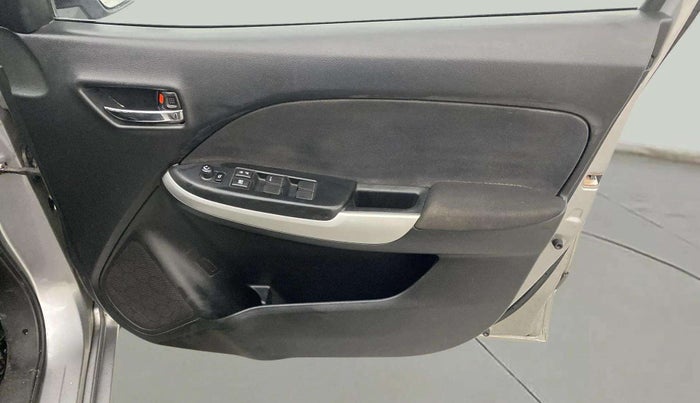 2015 Maruti Baleno DELTA PETROL 1.2, Petrol, Manual, 33,981 km, Driver Side Door Panels Control