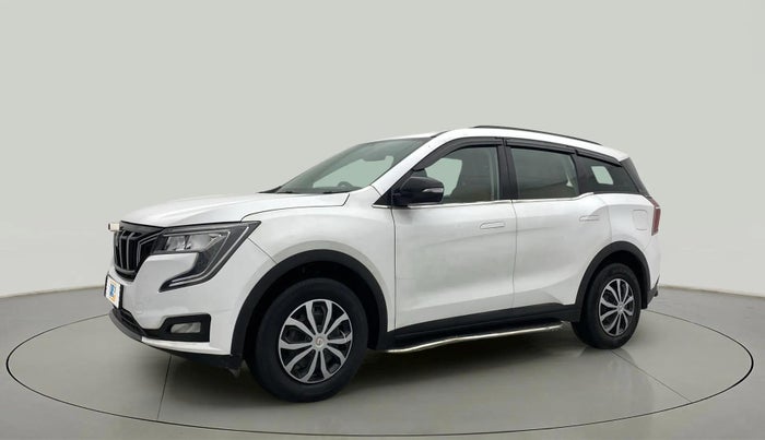 2022 Mahindra XUV700 AX 3 D MT 7 STR, Diesel, Manual, 63,670 km, Left Front Diagonal