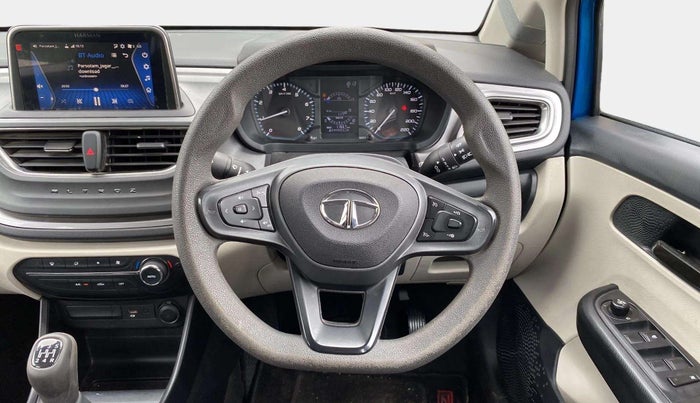 2022 Tata ALTROZ XT PETROL, Petrol, Manual, 11,659 km, Steering Wheel Close Up