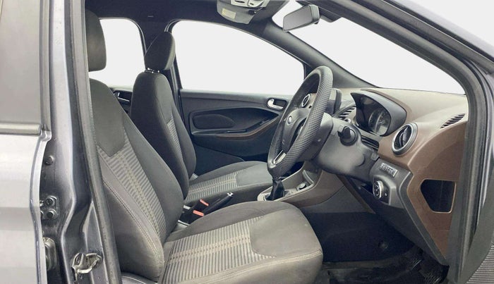 2018 Ford FREESTYLE TITANIUM PLUS 1.2 PETROL, Petrol, Manual, 66,586 km, Right Side Front Door Cabin