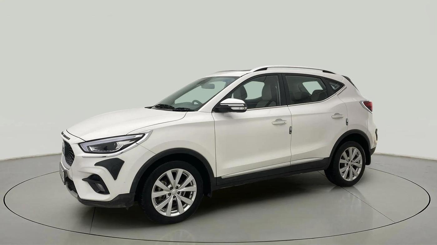 2024 MG ASTOR Select 1.5 CVT (Ivory), Petrol, Automatic, 11,763 km, Left Front Diagonal
