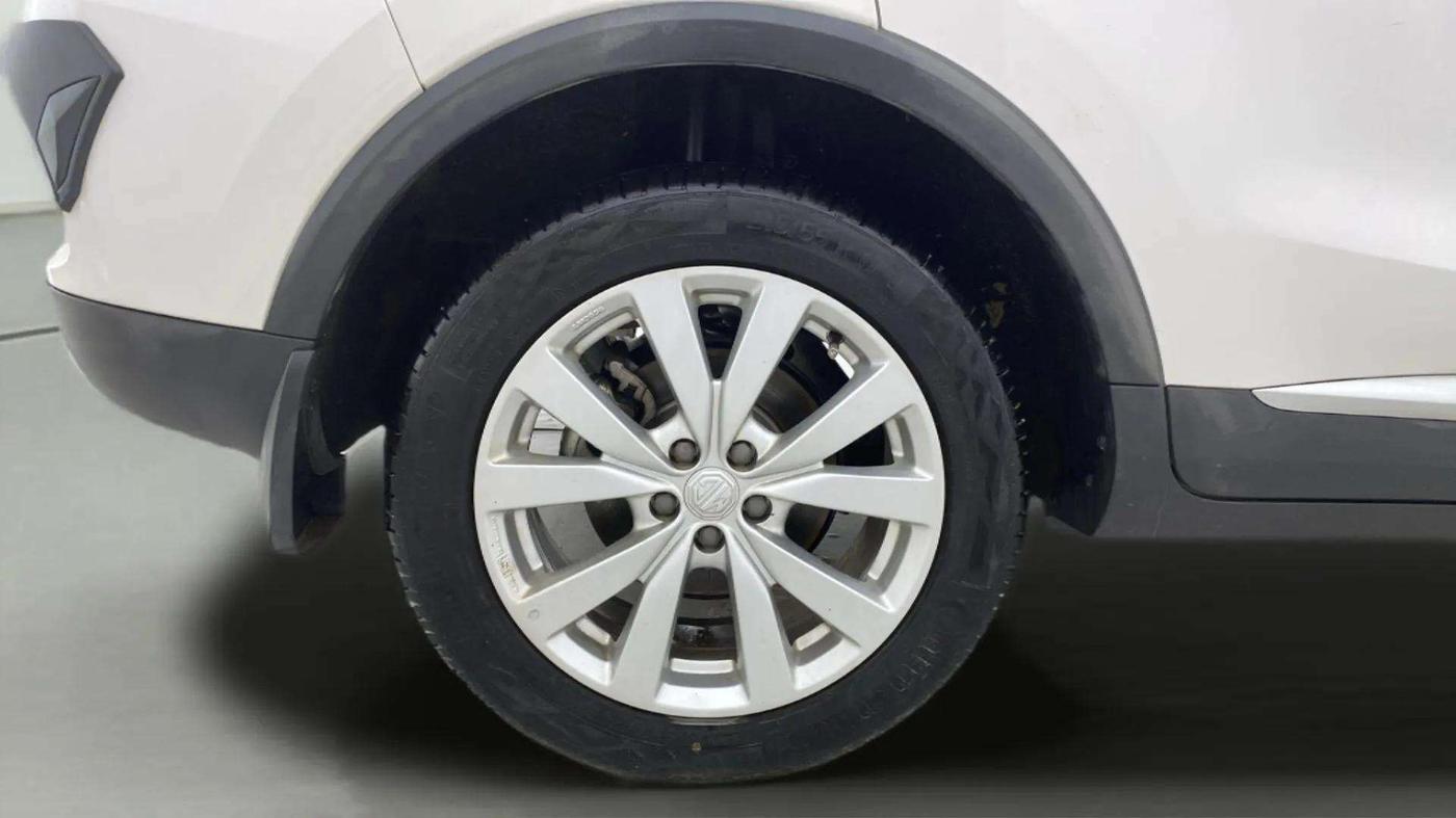 2024 MG ASTOR Select 1.5 CVT (Ivory), Petrol, Automatic, 11,763 km, Right Rear Wheel