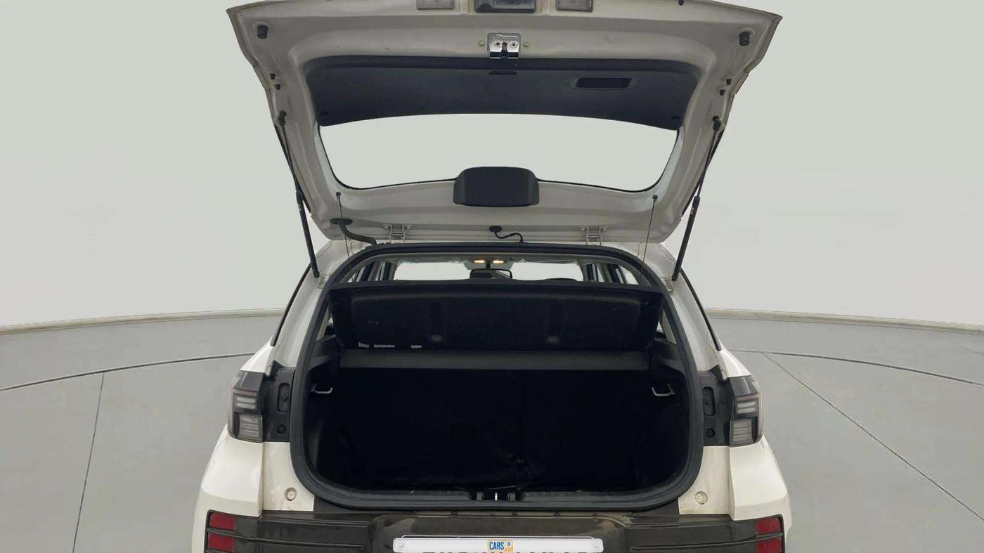 2022 Hyundai VENUE SX (O) 1.0 TURBO DCT, Petrol, Automatic, 76,002 km, Boot Open Zoomed View