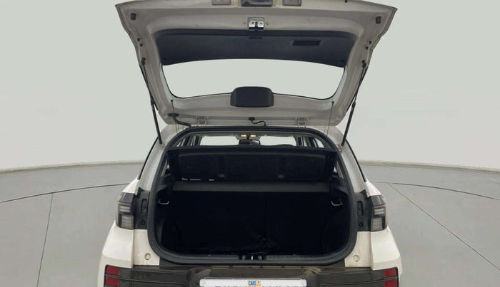 2022 Hyundai VENUE SX (O) 1.0 TURBO DCT, Petrol, Automatic, 76,002 km, Boot Open Zoomed View