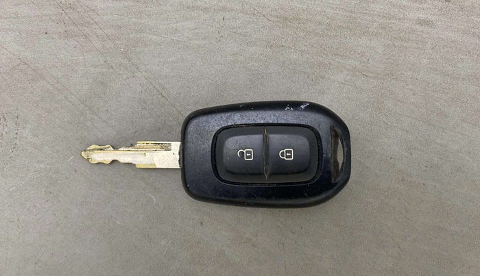 2019 Datsun Redi Go S 1.0, Petrol, Manual, 26,016 km, Key Close Up