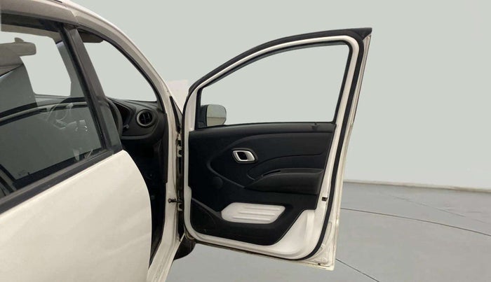 2019 Datsun Redi Go S 1.0, Petrol, Manual, 26,016 km, RHS Front Door