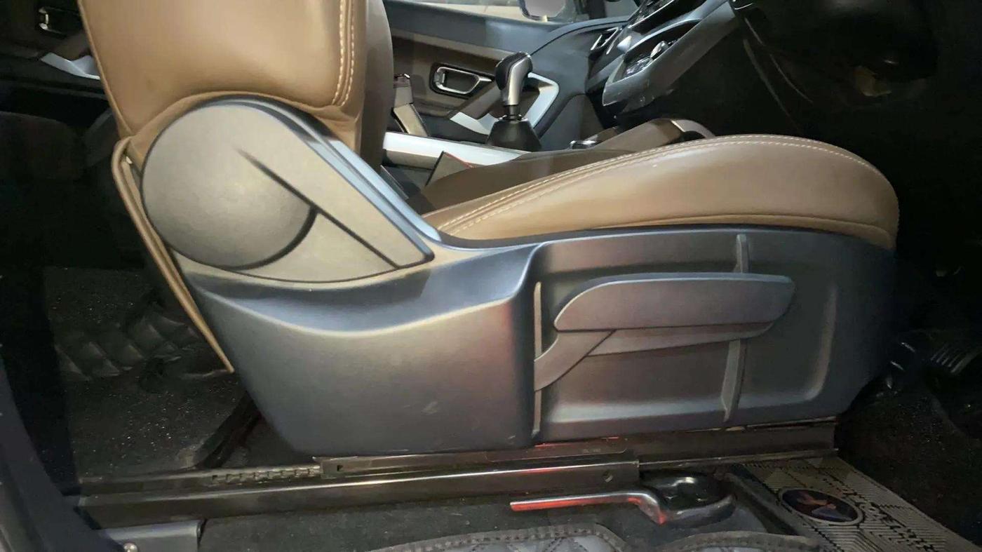 2019 Tata Harrier XZ 2.0L, Diesel, Manual, 71,433 km, Driver Side Adjustment Panel