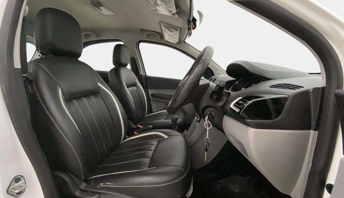 2021 Tata Tiago XT (O) PETROL, Petrol, Manual, 36,362 km, Right Side Front Door Cabin