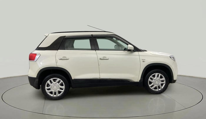 2019 Maruti Vitara Brezza VDI, Diesel, Manual, 40,543 km, Right Side View