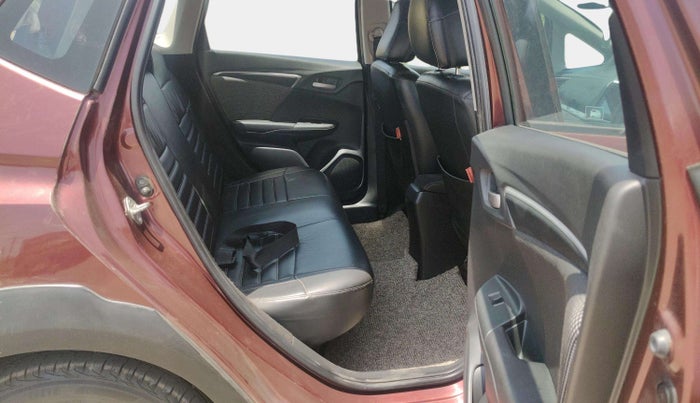 2017 Honda WR-V 1.5L I-DTEC VX MT, Diesel, Manual, 1,11,777 km, Right Side Rear Door Cabin