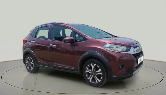 2017 Honda WR-V 1.5L I-DTEC VX MT, Diesel, Manual, 1,11,777 km, Right Front Diagonal