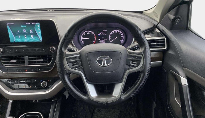 2021 Tata Harrier XT PLUS 2.0L KRYOTEC, Diesel, Manual, 54,409 km, Steering Wheel Close Up