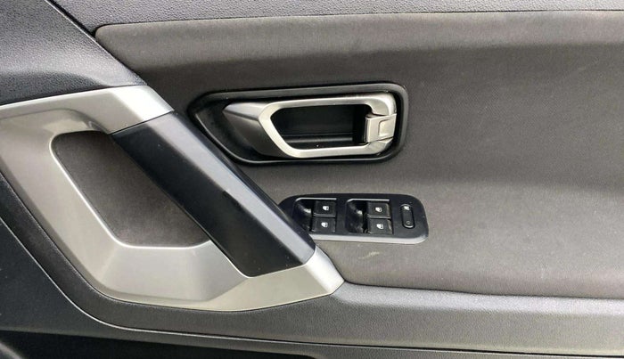 2021 Tata Harrier XT PLUS 2.0L KRYOTEC, Diesel, Manual, 54,409 km, Driver Side Door Panels Control