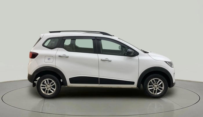 2021 Renault TRIBER RXT, Petrol, Manual, 48,102 km, Right Side View