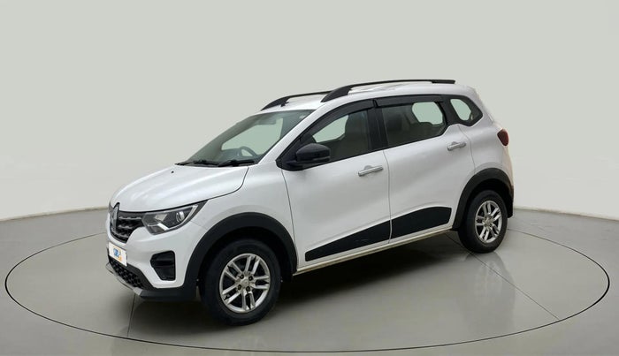 2021 Renault TRIBER RXT, Petrol, Manual, 48,102 km, Left Front Diagonal