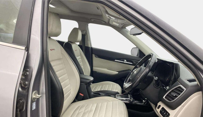 2019 KIA SELTOS GTX PLUS DCT 1.4 PETROL, Petrol, Automatic, 77,358 km, Right Side Front Door Cabin