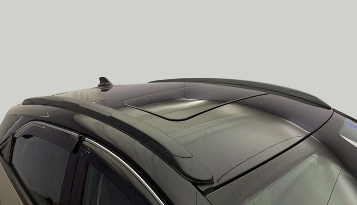 2022 Tata NEXON XZA PLUS (PREMIUM) KAZIRANGA PETROL, Petrol, Automatic, 21,418 km, Roof