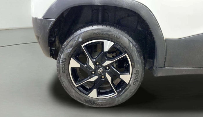 2021 Tata PUNCH CREATIVE  MT, Petrol, Manual, 49,135 km, Right Rear Wheel