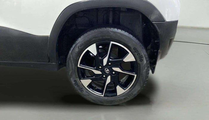 2021 Tata PUNCH CREATIVE  MT, Petrol, Manual, 49,135 km, Left Rear Wheel