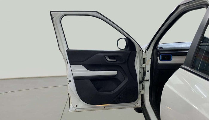 2021 Tata PUNCH CREATIVE  MT, Petrol, Manual, 49,135 km, LHS Front Door