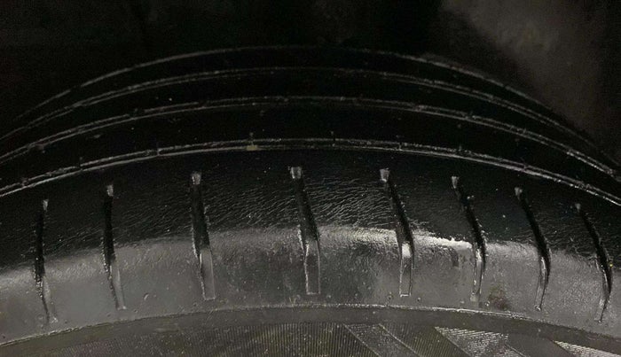 2021 Tata PUNCH CREATIVE  MT, Petrol, Manual, 49,135 km, Left Rear Tyre Tread