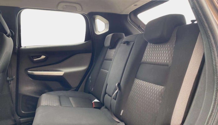 2021 Nissan MAGNITE XL TURBO, Petrol, Manual, 27,185 km, Right Side Rear Door Cabin