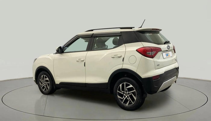 2022 Mahindra XUV300 W8 (O) 1.2 PETROL, Petrol, Manual, 62,936 km, Left Back Diagonal