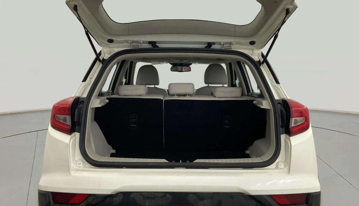 2022 Mahindra XUV300 W8 (O) 1.2 PETROL, Petrol, Manual, 62,936 km, Boot Inside
