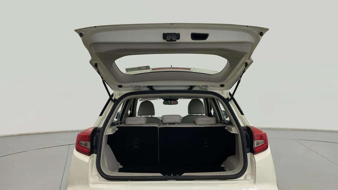 2022 Mahindra XUV300 W8 (O) 1.2 PETROL, Petrol, Manual, 62,936 km, Boot Door Open