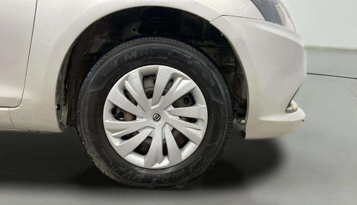 2015 Maruti Swift Dzire VXI, Petrol, Manual, 71,051 km, Right Front Wheel