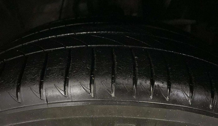 2019 Honda WR-V 1.2L I-VTEC S MT, Petrol, Manual, 23,719 km, Right Front Tyre Tread