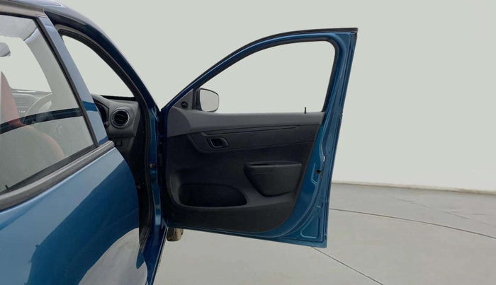 2021 Renault Kwid RXT 0.8, Petrol, Manual, 35,024 km, RHS Front Door