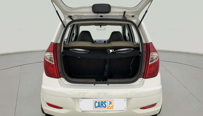 2013 Hyundai i10 SPORTZ 1.1, Petrol, Manual, 82,325 km, Boot Inside