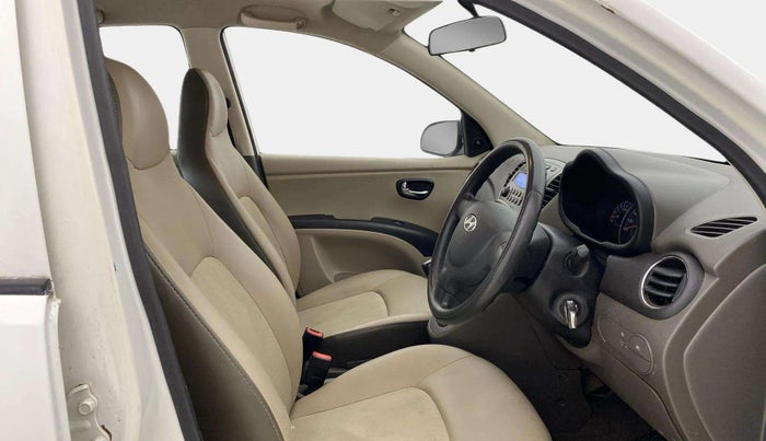 2013 Hyundai i10 SPORTZ 1.1, Petrol, Manual, 82,325 km, Right Side Front Door Cabin